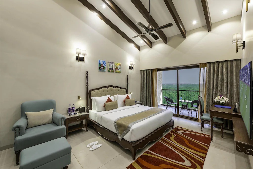 Golden Tulip, Goa